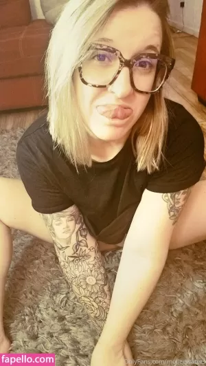 molleewaters thumbnail #3821831