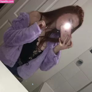 molly-capper thumbnail #895537