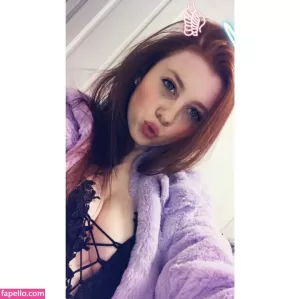 molly-capper thumbnail #895533