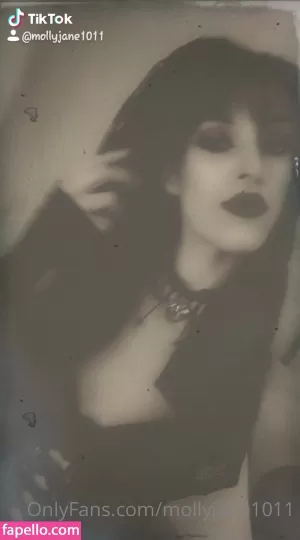 mollyjane1011 thumbnail #1428362