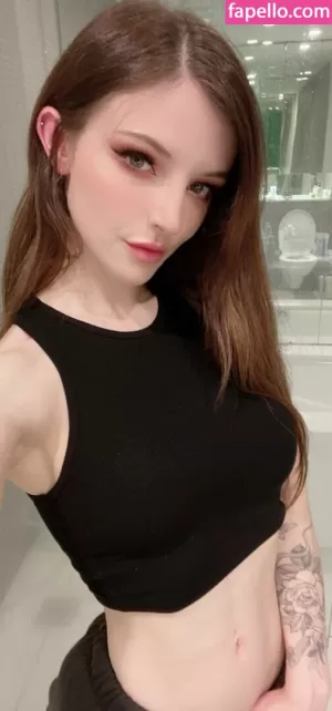 monicaro thumbnail #2099557