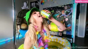 moon-irl thumbnail #2101038