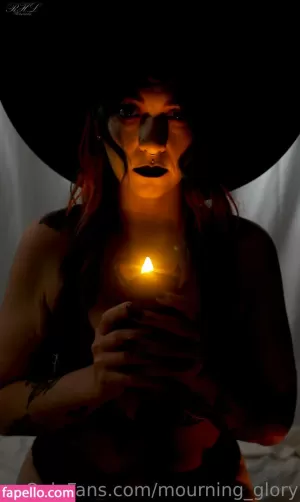 mourning-glory thumbnail #3153737