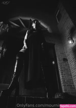 mourning-glory thumbnail #3153735