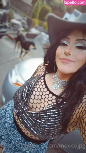 moxxxijpg thumbnail #3131837