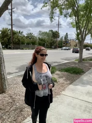 mrs-badass thumbnail #3984129