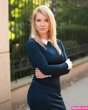 mrs-leosz thumbnail #3652330