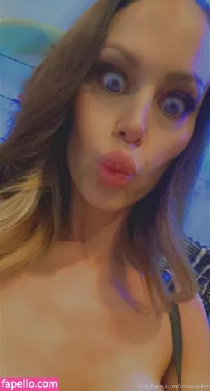 mzmaclee thumbnail #3153609