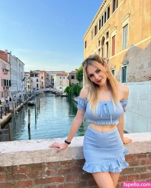 nadyasonika thumbnail #151898