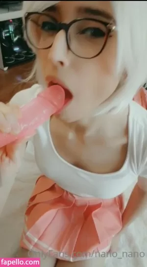 nano-nano thumbnail #996108