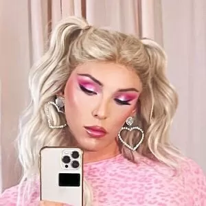 naomibfree thumbnail #3155575