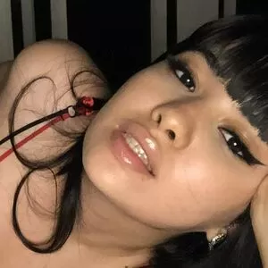 naomieve thumbnail #2115979