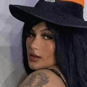 naomiverde thumbnail #2116005