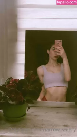 narrow-valery thumbnail #3833398