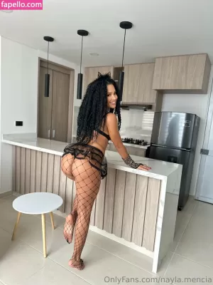 nayla-mencia thumbnail #6092032