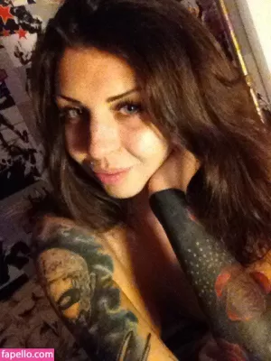 nikki-bast thumbnail #2134024