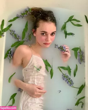 nikki-roumel thumbnail #6034641