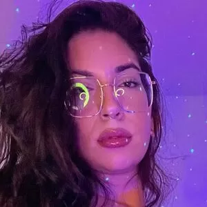 nikkie-frost thumbnail #3328037