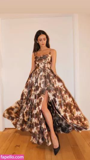 nina-dobrev thumbnail #250840
