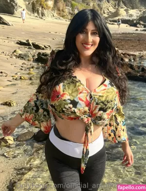 official-antonellakahllo thumbnail #3889361