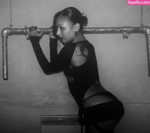 ogee-off thumbnail #6285614