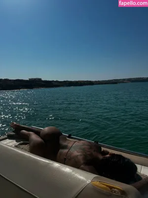 ogee-off thumbnail #6285609