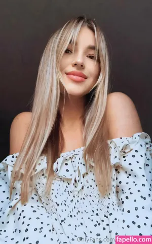 olyakoss thumbnail #6363751