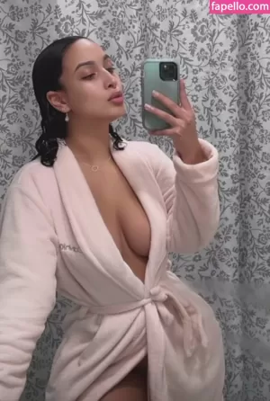 omaima-b thumbnail #2147007