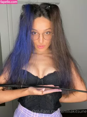onlyemiliaa thumbnail #3773440