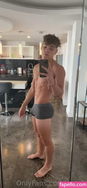 opash thumbnail #3809865