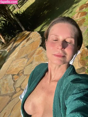 paula-burlamaqui thumbnail #6366624