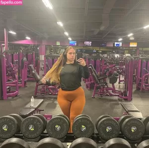 pawg-barbie thumbnail #6145176