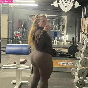 pawg-barbie thumbnail #6145169
