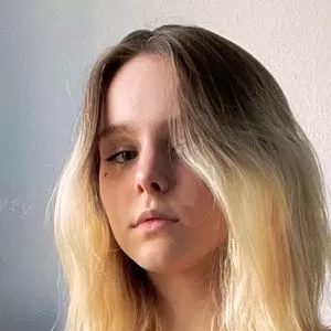 peachysindy thumbnail #164096