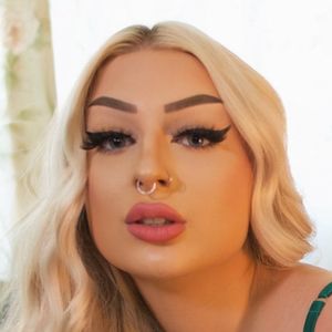 Penny Peachh-2