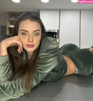 petra-finocchiaro thumbnail #3817736