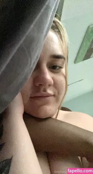 phoebeknight-t thumbnail #3690815
