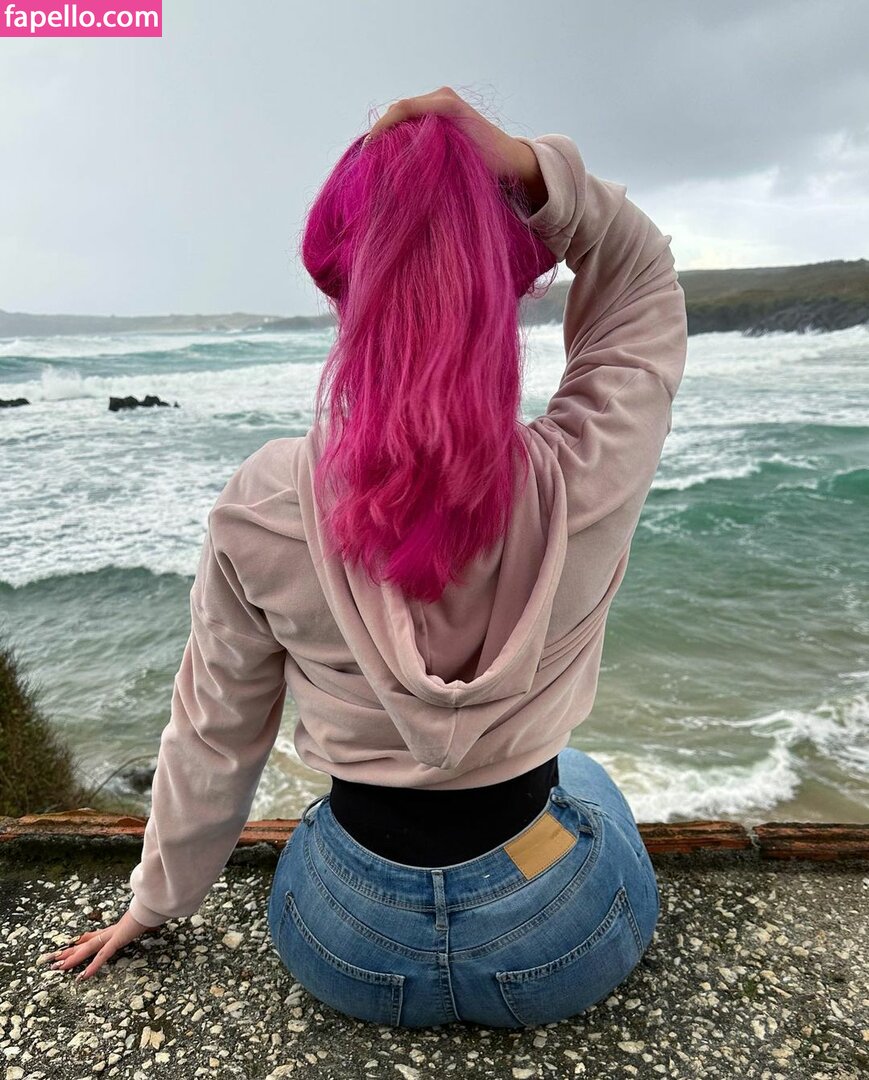 pinkcharlotte-2