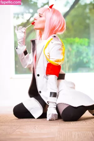 poisonne thumbnail #741632
