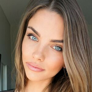 alexandra-daddario – I Nudes – Celeb Nudes