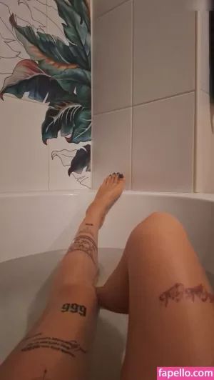 prettypoison thumbnail #6051185