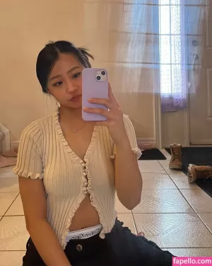 queenbaddii thumbnail #3820903