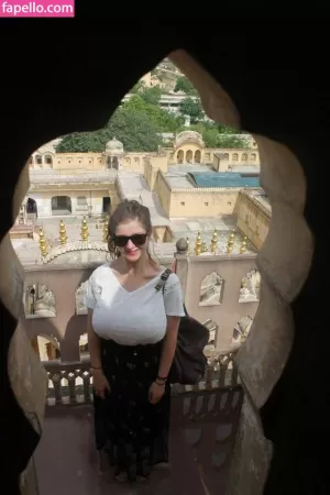 rachel-h thumbnail #3664712