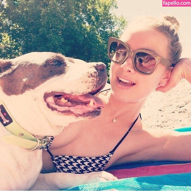 Rachel Skarsten-3
