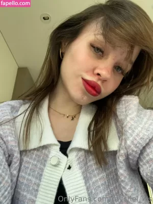 raychel-kiss thumbnail #5091719