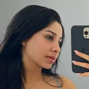 reinacosmofree thumbnail #5571340