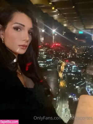robertacortes thumbnail #3769722