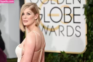 rosamund-pike thumbnail #2203261