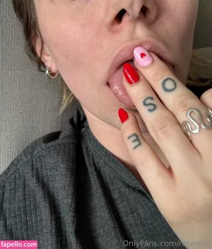 rosewild thumbnail #6090311