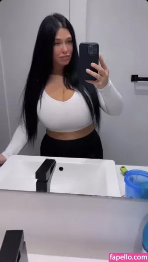 roxnour thumbnail #3778612